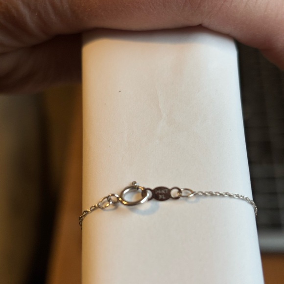 Kay Jewelers 14k White Gold Necklace with Diamond Pendant. - Picture 9 of 14